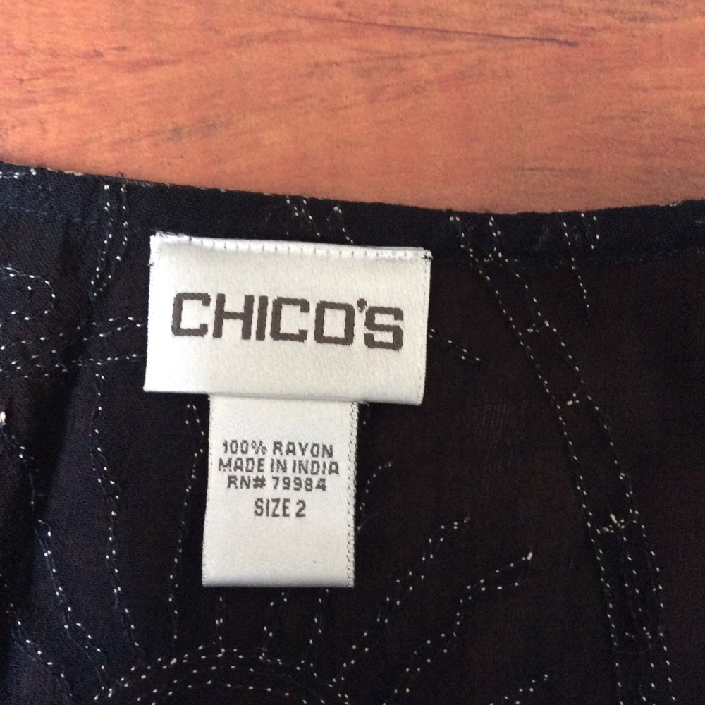 Ladies Jacket - Picture 2 of 3